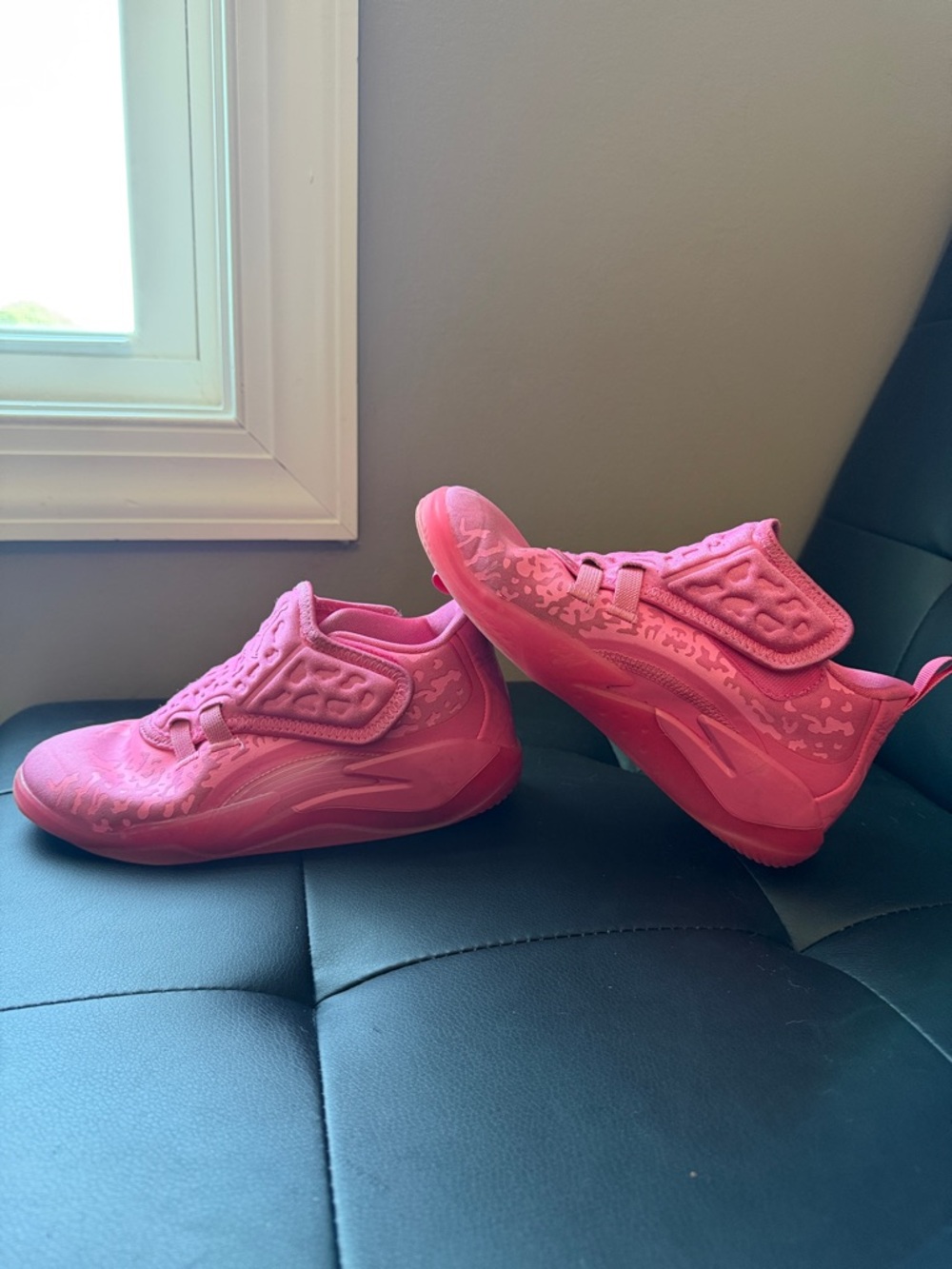 Kids' Jordan Zion 3 basketball shoes